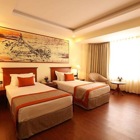 Hotel Aela Grand Near Delhi Airport By La Casa Neu-Delhi Exterior foto