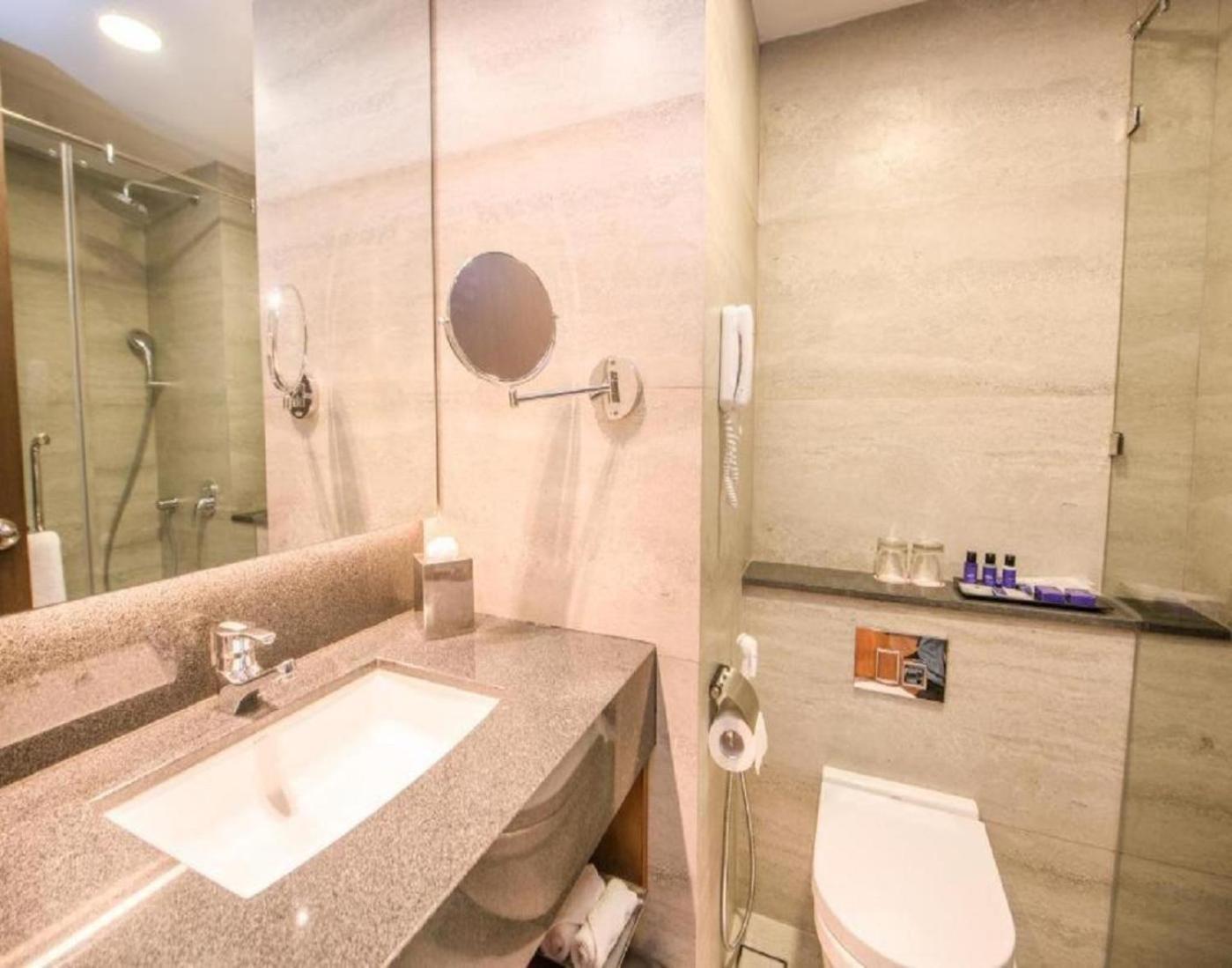 Hotel Aela Grand Near Delhi Airport By La Casa Neu-Delhi Exterior foto